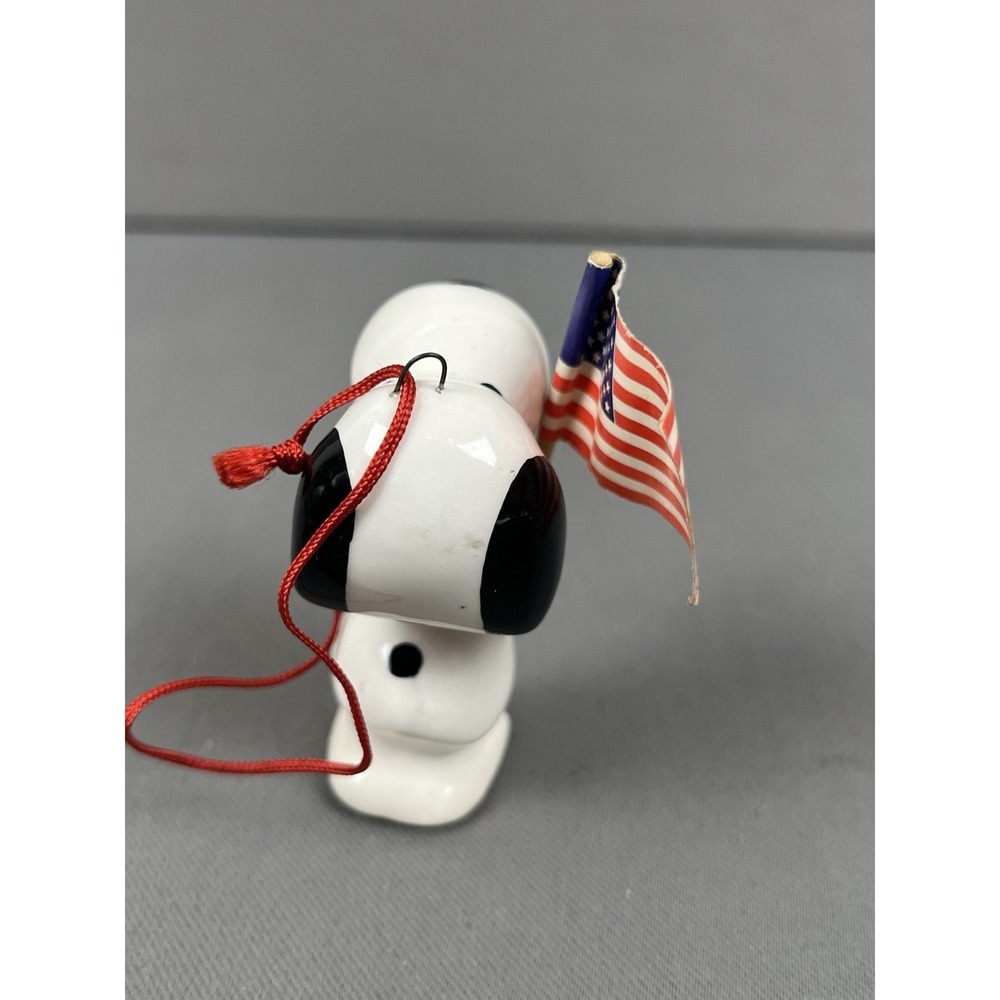Vintage Peanuts Snoopy USA‎ Flag Ceramic Ornament Patriotic Syndicate Christmas - Picture 4 of 12